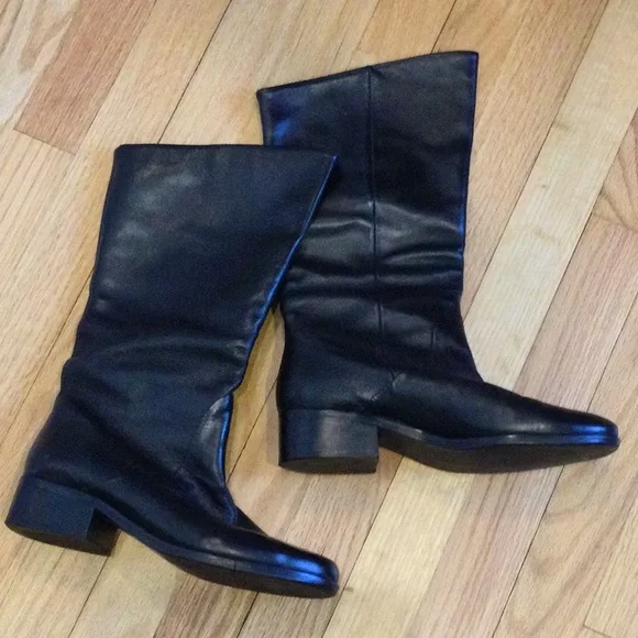 Brazilian Black Leather Boots - Picture 2 of 9